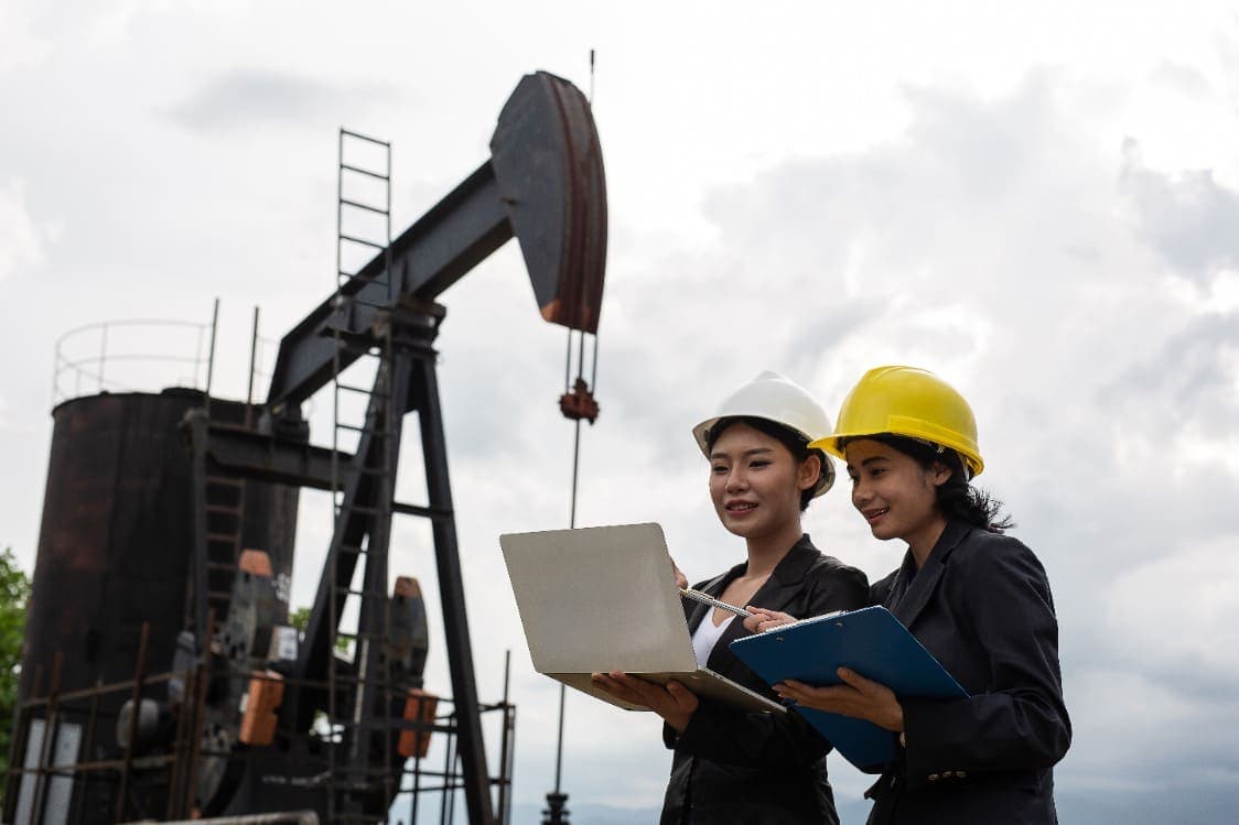 Practical Approach to The International Safety Management (ISM Code)