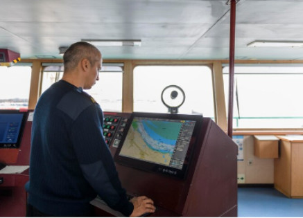 Mastering ECDIS: Tips for Maximising Its Potential in Maritime Navigation