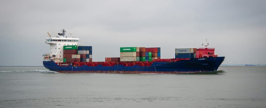 COSCO Shipping Identifies China's First Large Methanol-Powered Containership
