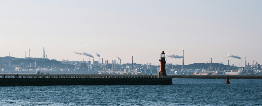 What Are Emission Control Areas (ECAs)? A Complete Guide for Shippers