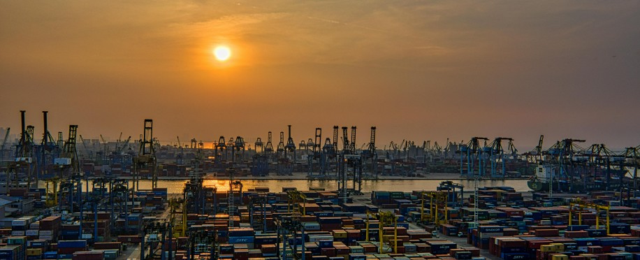 The Role of Port Logistics in Strengthening National Economies