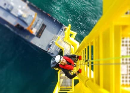 Maritime Careers That Do Not Require Sea Experience