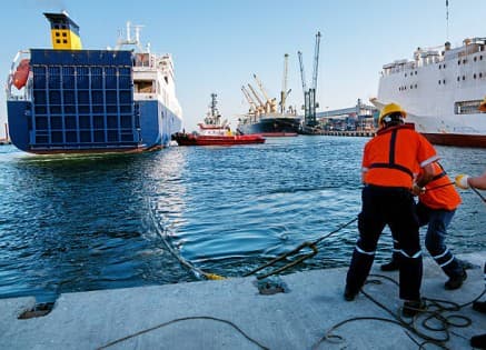 Port Operations Training: Skills, Roles, and What You’ll Learn