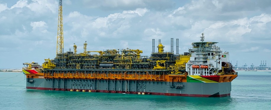 What Does a Ship Engineer Do? Inside the Heart of a Vessel