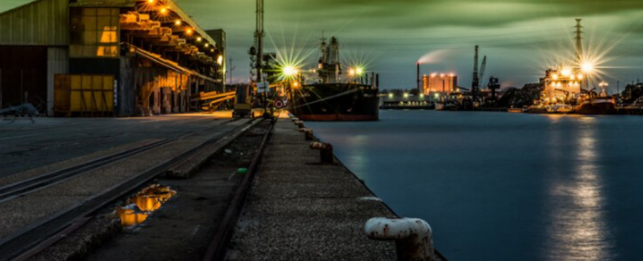 Ulsan Bunkers: The World's First Large Methanol-Powered Containership at a Historic Moment